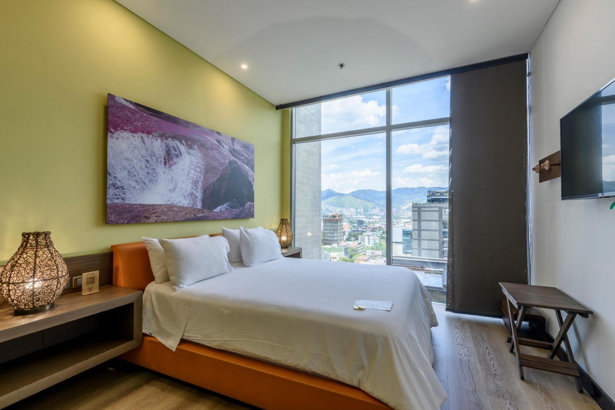 Diez Hotel Categoria Colombia Medellin Bagian luar foto